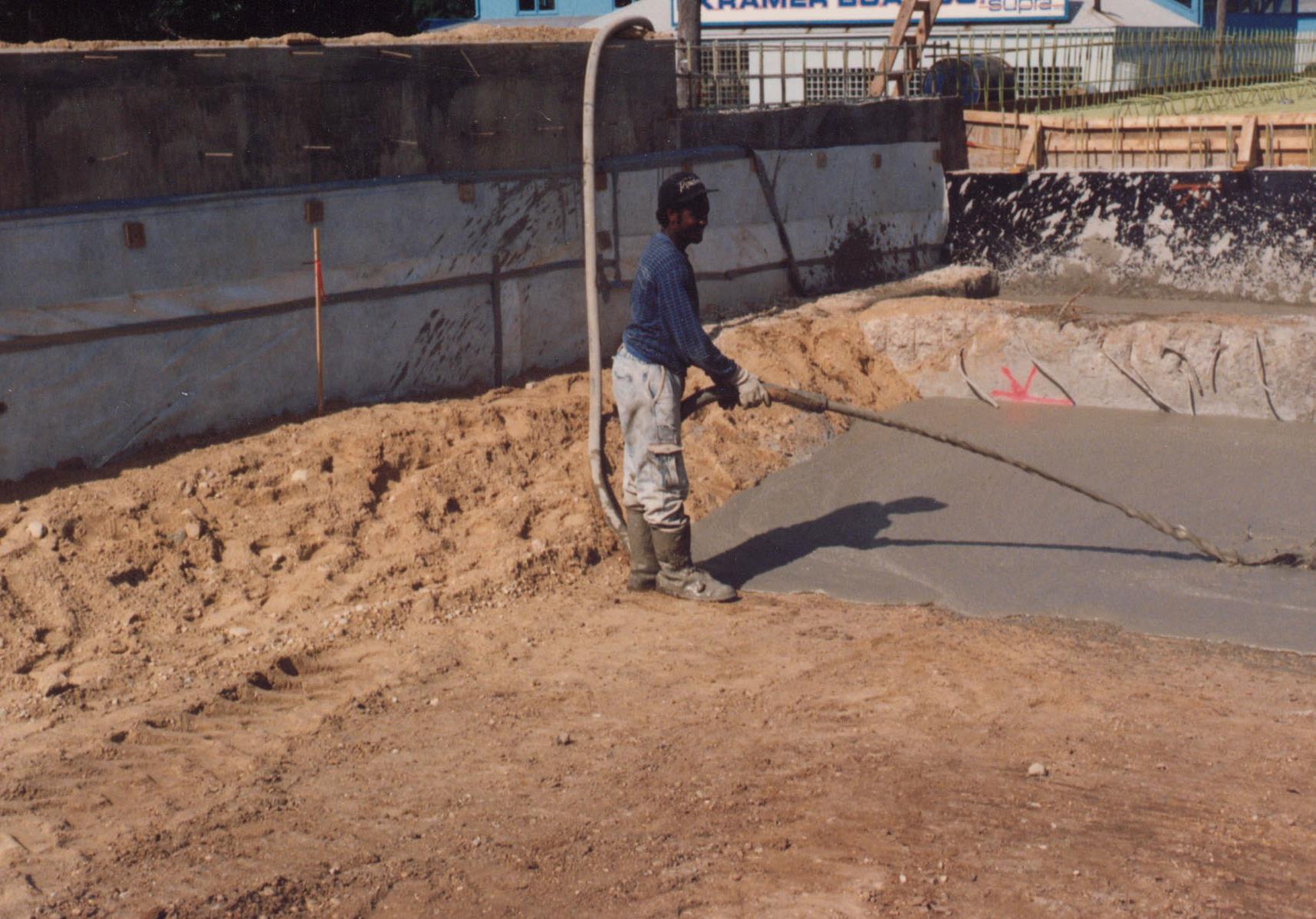 Placement of cellular concrete. Courtesy of FHWA.